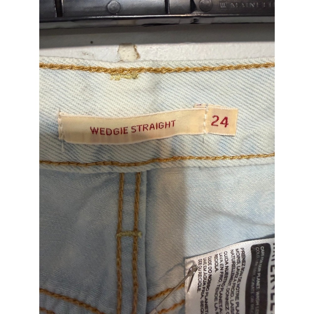 Levi's Premium Wedgie Straight Jeans Women's Size 24 Light Wash Water Less Denim - Picture 9 of 11